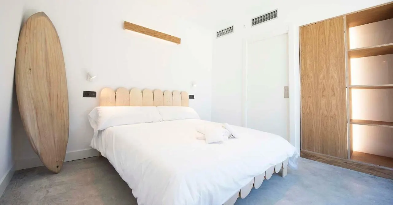 Moana Eco Surf House Hostel Sopelana
