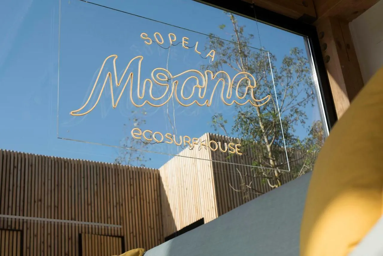 Moana Eco Surf House Hostel Sopelana 0*,